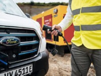 Mobile Straßenbaustellen elektrifizieren