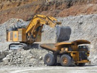 Komatsu-Großbagger kommen aus Düsseldorf