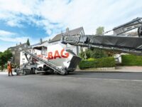 Strabag verbessert Umweltbelastung mit Clean-Air-Asphalt