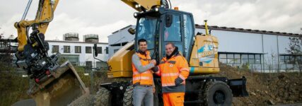 Startup startet mit einem Cat M319 durch