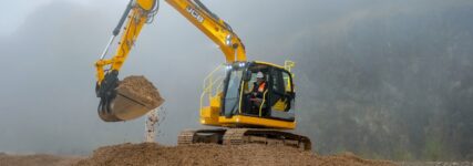 bd-Proberunden mit neuen JCB- Maschinen in Rocester