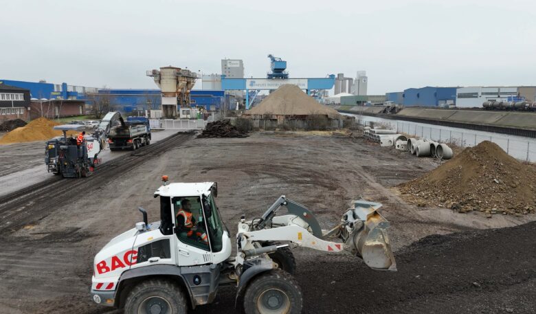 Baustoff-Recycling im Neusser Hafen