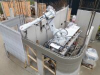 ABB-Sechsachsroboter unterstützt Gebäudebau im 3D-Druckverfahren