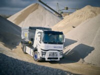 Emissionsarme Bautruck-Kombi