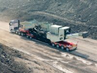 Max Trailer präsentiert kompakten MAX710 für hohe Nutzlasten