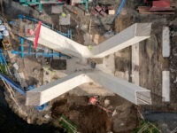 Doka-Kombination aus Traggerüst und Trägerschalung