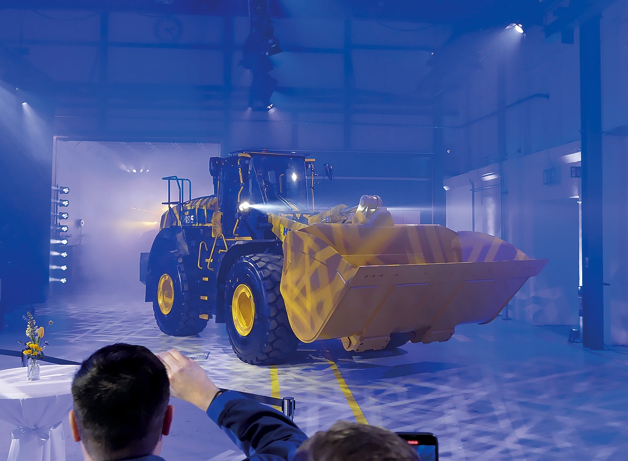 Komatsu
