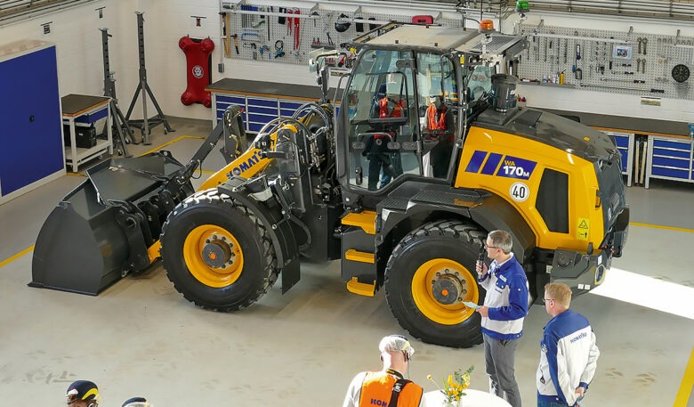 Komatsu