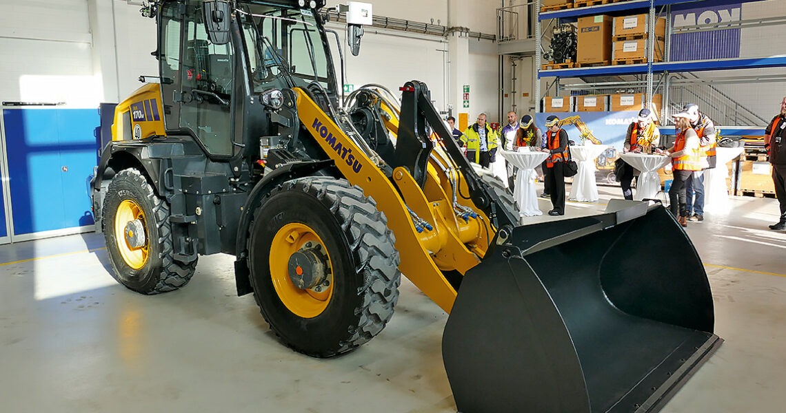 Komatsu