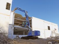 Cat 330 MHD erledigt Rückbau nach strengen DGNB-Vorgaben