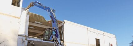 Cat 330 MHD erledigt Rückbau nach strengen DGNB-Vorgaben
