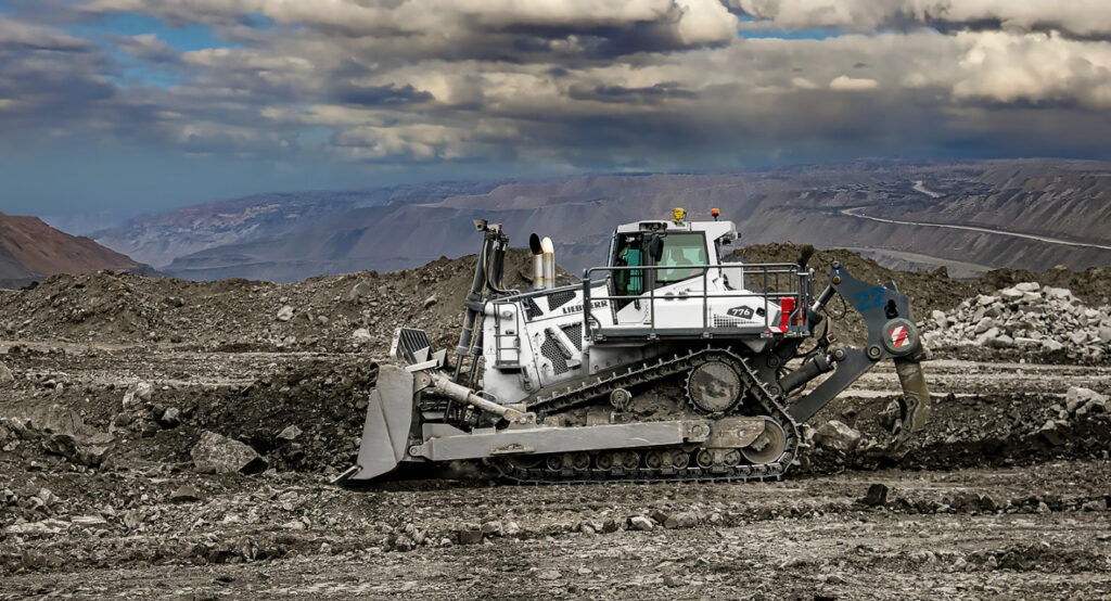 Ab Werk bereit für Steuerungen Liebherr