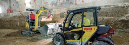 Elektro-Maschinen von Zeppelin Rental erledigen Erdaushub emissionsfrei