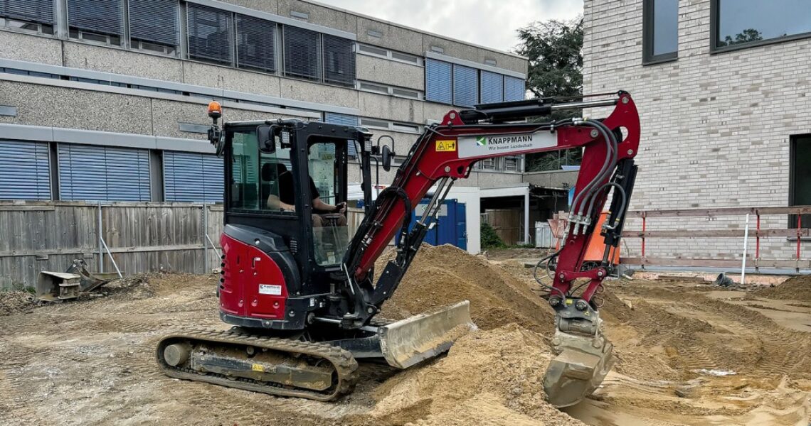Yanmar-Bagger ViO38 spielt nicht nur im Leitungsbau seine Stärken aus Yanmar