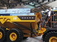 Volvo CE produziert die ersten großen Elektro-Dumper in Serie