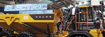 Volvo CE produziert die ersten großen Elektro-Dumper in Serie