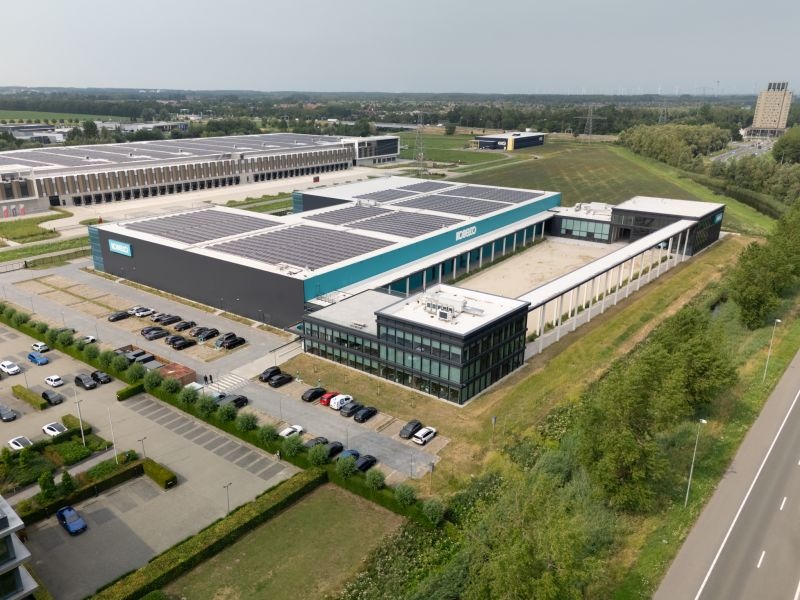 Neuer Hauptsitz und Demo-Hub in den Niederlanden Kobelco