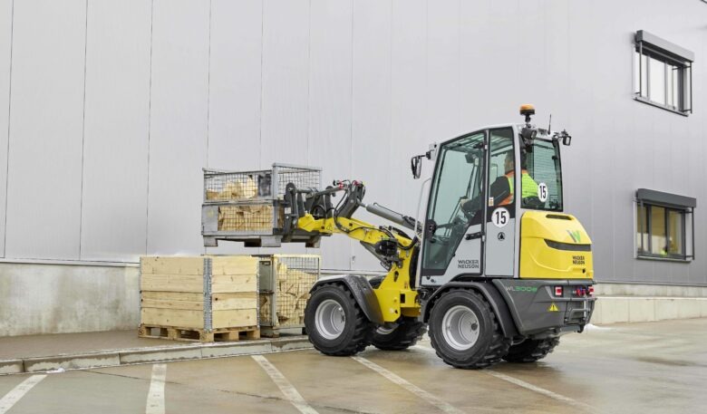 Bühne frei für den neuen E-Radlader WL300e