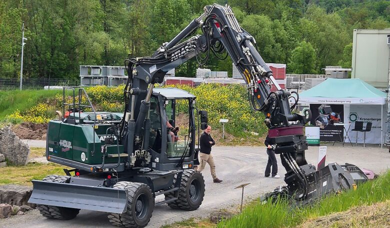 Anbaugerätetag in der Holp-Testarena Anbaugerätetag in der Holp-Testarena