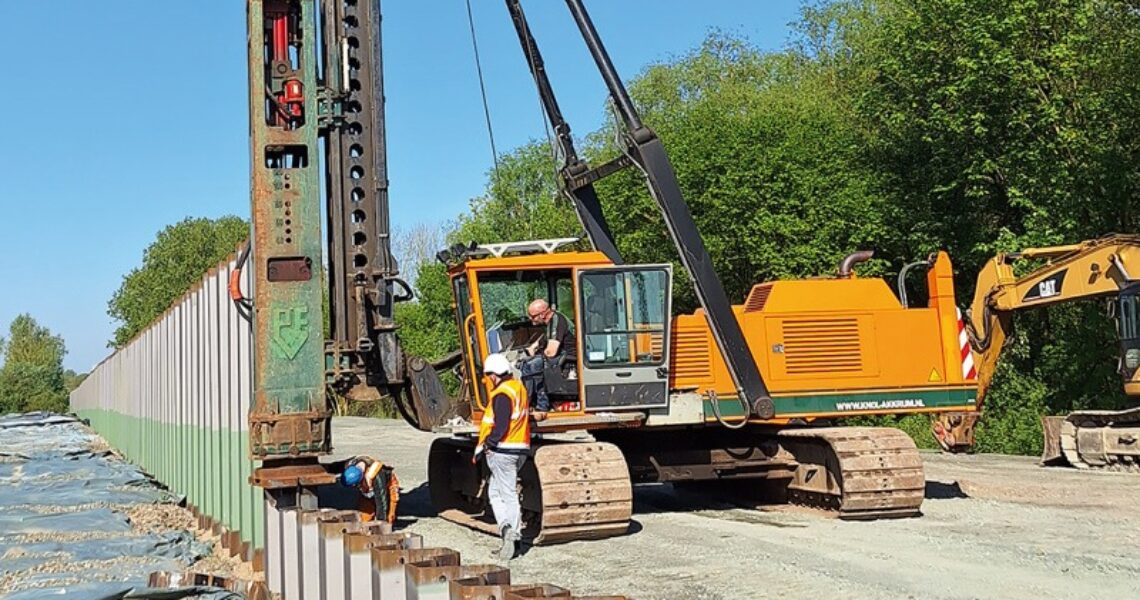 Spundwanddielen von Terra Infrastructure geben neuer Brücke Halt Terra Infrastructure