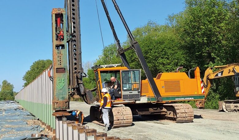 Spundwanddielen von Terra Infrastructure geben neuer Brücke Halt