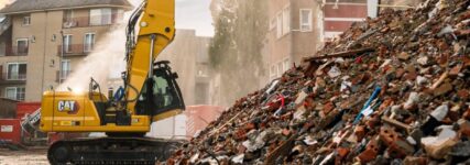 Neuer Cat 330 UHD für große Abbruchprojekte konzipiert