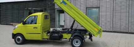 Meiller-Trigenius D202 als Allrounder für enge Räume