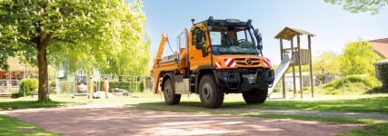 Bauhof Wertheim nutzt neuen Unimog U 327 saisonübergreifend 