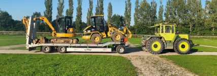 Flexibles Fahrzeug für Geltendorfer Galabauer Flexibles Fahrzeug für Geltendorfer Galabauer
