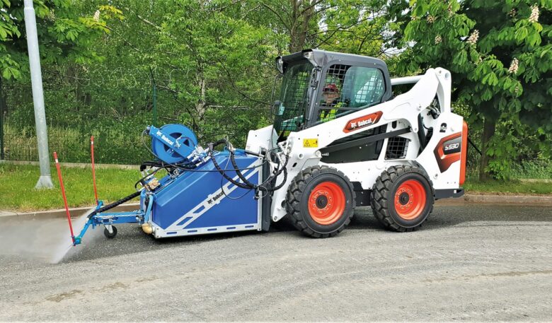 Multifunktionsmaschinen von Bobcat für Reinigung und Instandhaltung