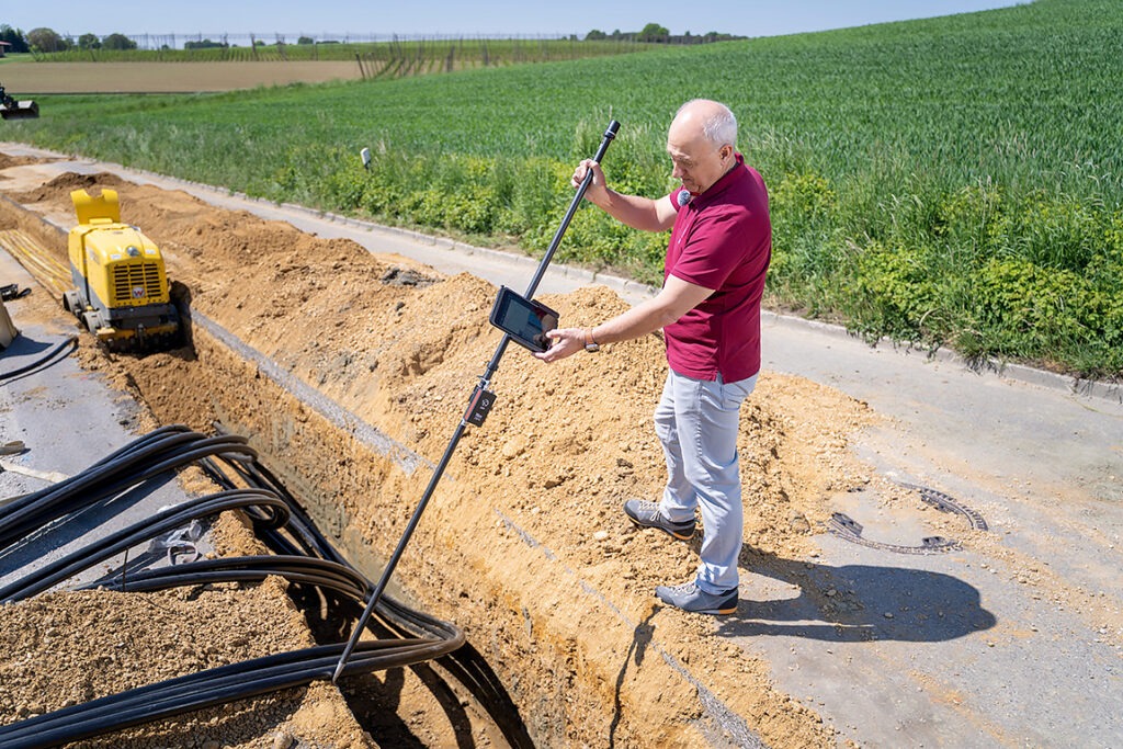 Tiefere Messungen am offenen Graben Precise Positioning Management