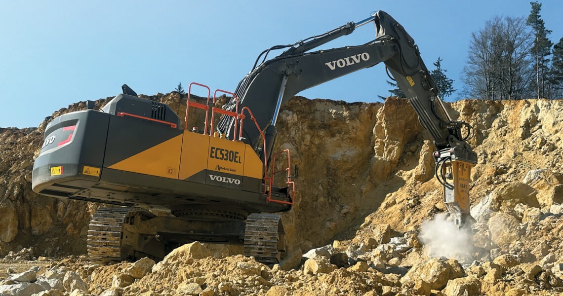 Sebald Zement mit Volvo-Bagger EC530E schneller und effizienter Volvo Construction Equipment