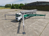 Gigantische Kombination für komplexe Baustellen