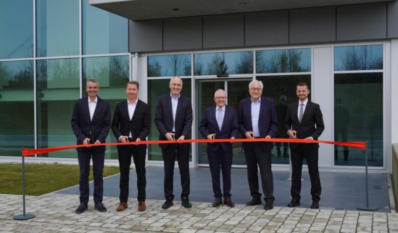 Neubau für Hydraulikzylinder eröffnet