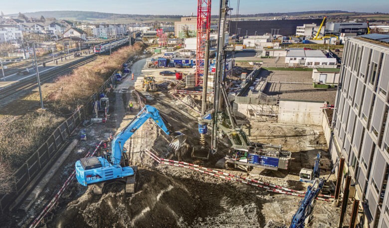 Sany SY215E absolviert Testeinsatz in der Schweiz