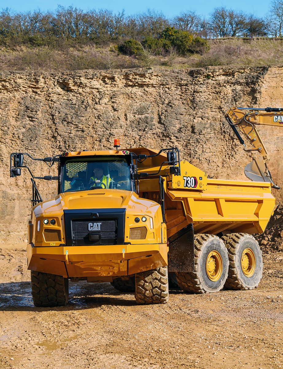 Caterpillar, Zeppelin Baumaschinen