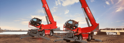 Neue Teleskopstapler mit neigbarer Kabine