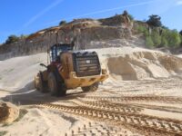 Cat-Radlader 980 XE sorgt für spritsparende Beschickung