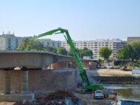 Sennebogen 870E Demolition bietet volle Power in der Höhe