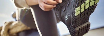 Baak hat den Frauenfuß im Fokus