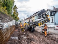 Straßenausbau mit Spezialbaggern und Fachexpertise von Spesa