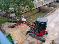 Yanmar-Maschinen reinigen Kläranlagen in Italien