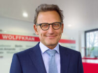 Dr. Peter Schiefer kehrt als Group CEO zurück