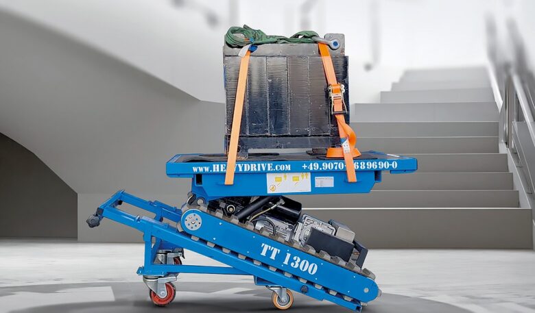 Treppenraupe transportiert schwere Lasten rückenschonend