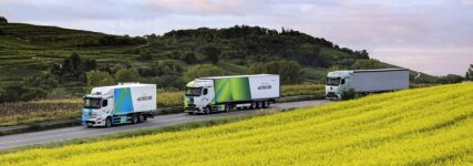 Mercedes-Benz Trucks zeigt aktuelles Lkw-Portfolio