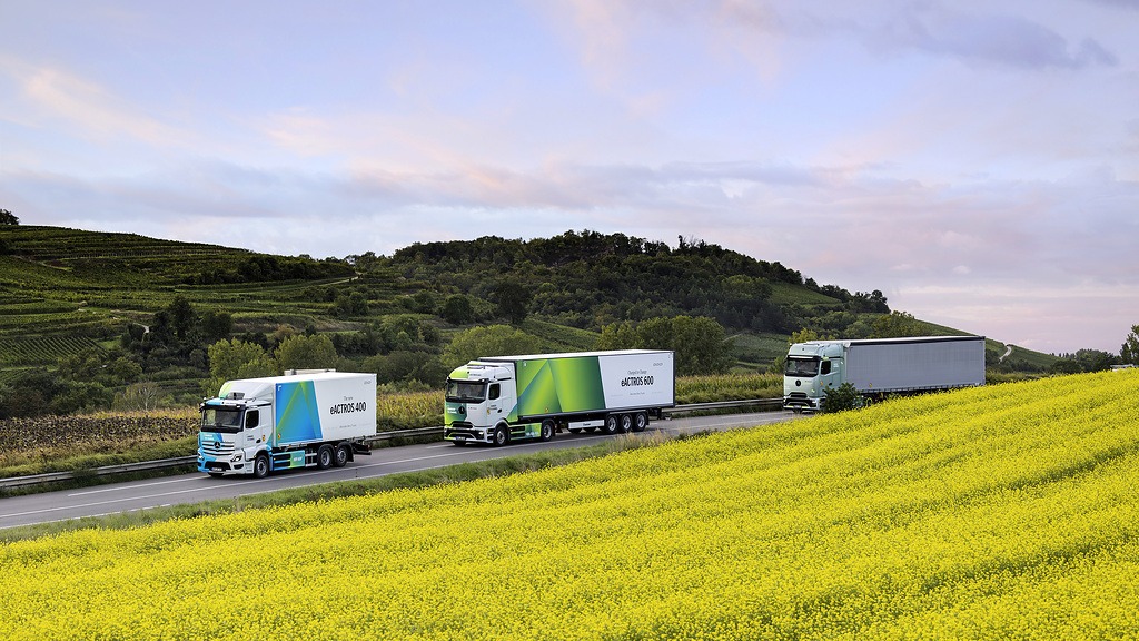 Mercedes-Benz Trucks zeigt aktuelles Lkw-Portfolio Mercedes-Benz Trucks