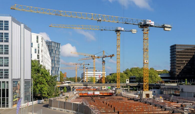 18 Liebherr-Turmdrehkrane unterstützen den Bau der U5