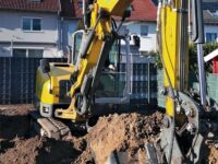 Mit Rotatorlöffel flexibel auf engem Raum