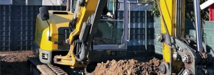 Mit Rotatorlöffel flexibel auf engem Raum