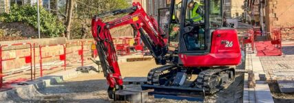 Yanmar präsentiert den neuen Minibagger SV26-7